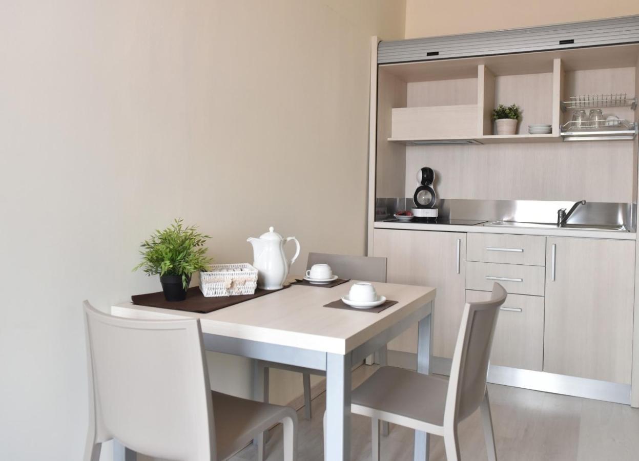 Hotel E Appartamenti La Solaria San Giovanni Rotondo Luaran gambar