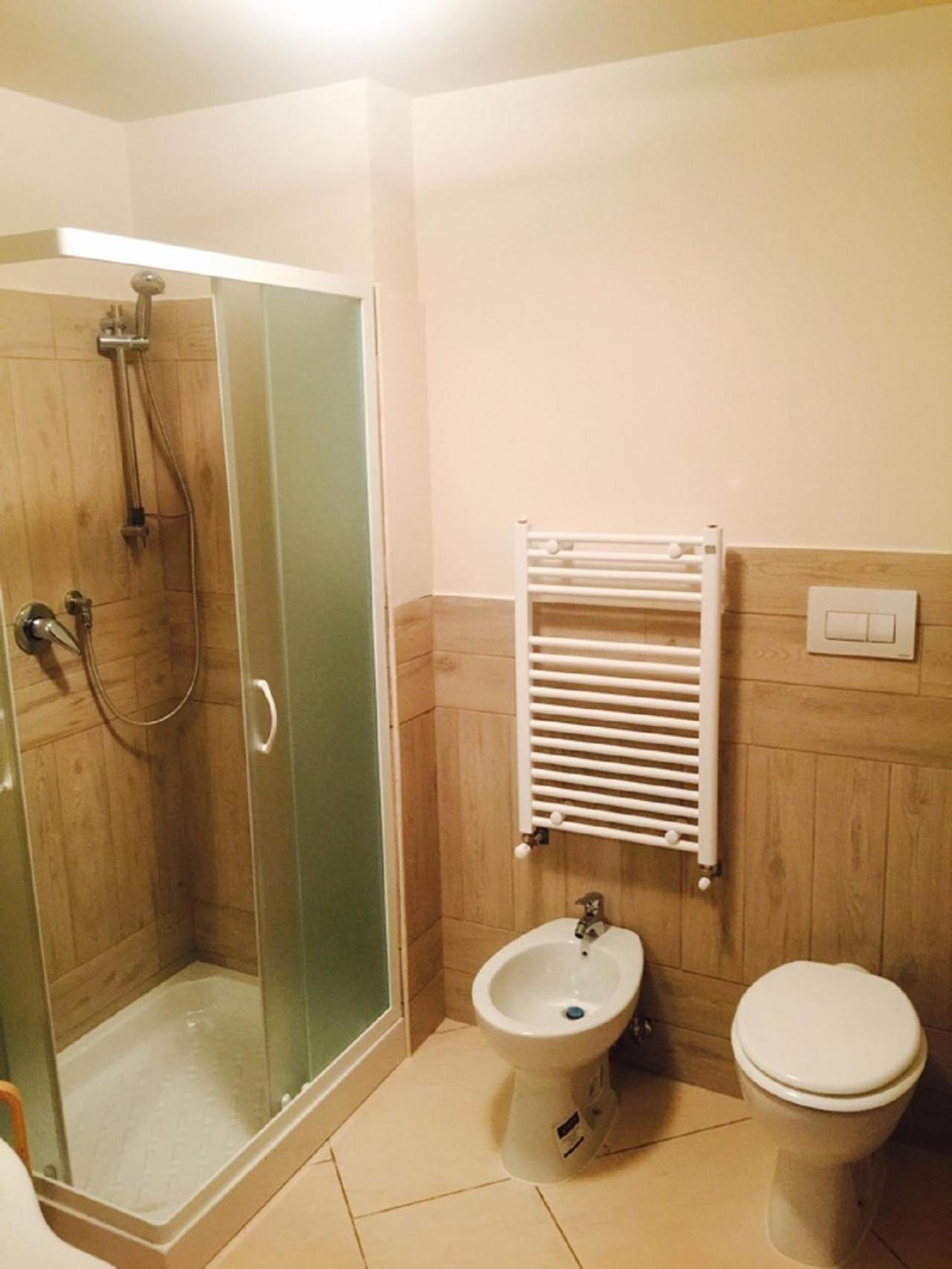 Hotel E Appartamenti La Solaria San Giovanni Rotondo Luaran gambar