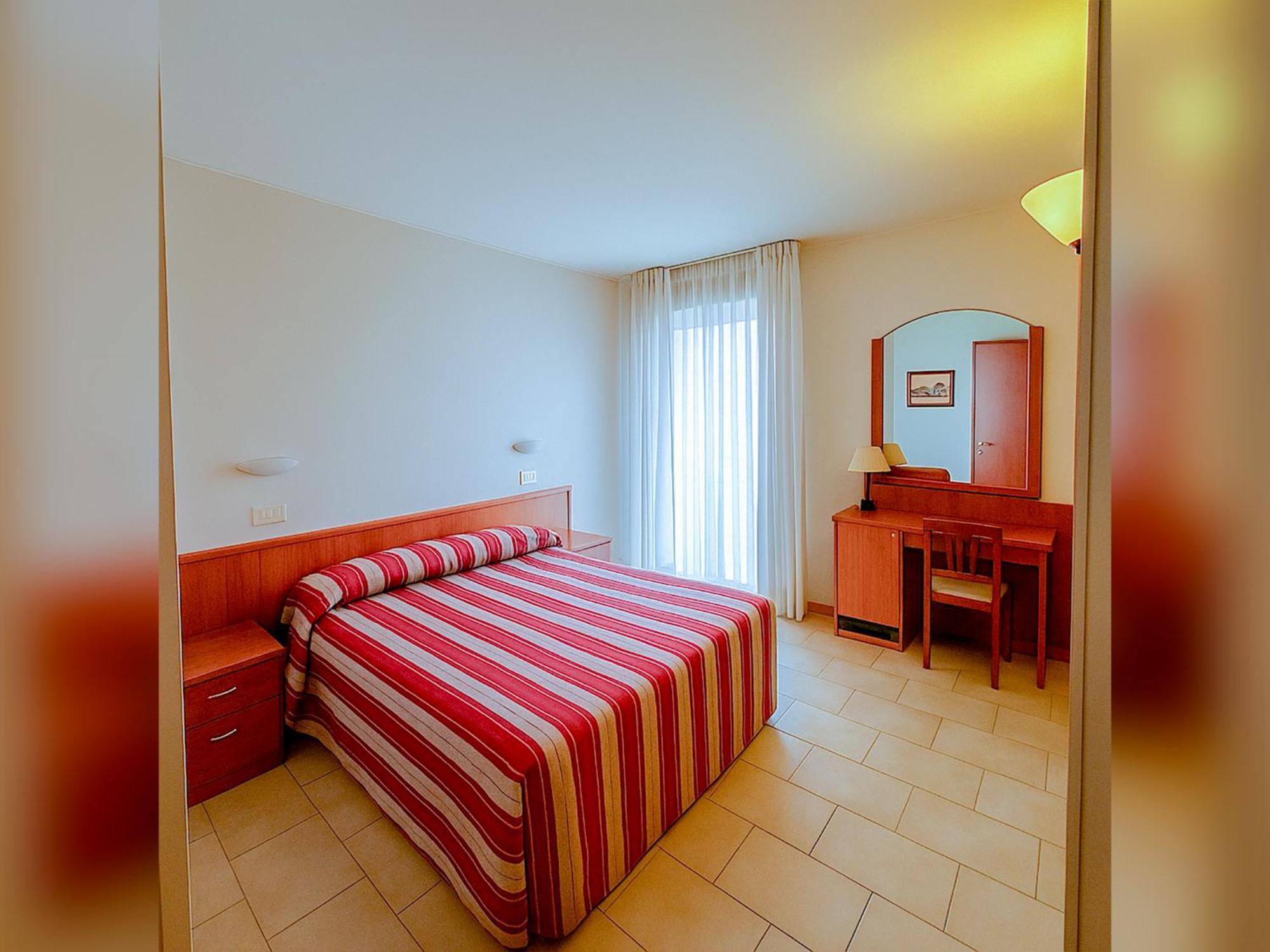 Hotel E Appartamenti La Solaria San Giovanni Rotondo Luaran gambar
