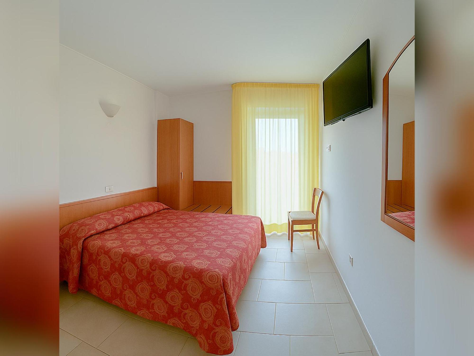 Hotel E Appartamenti La Solaria San Giovanni Rotondo Luaran gambar